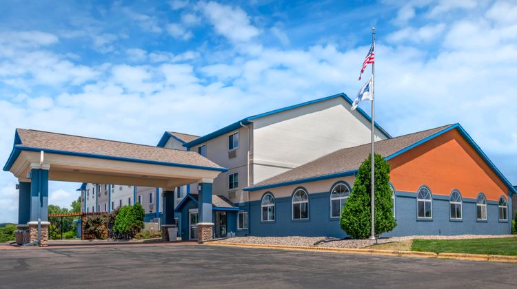 Holiday Inn Express Exterior