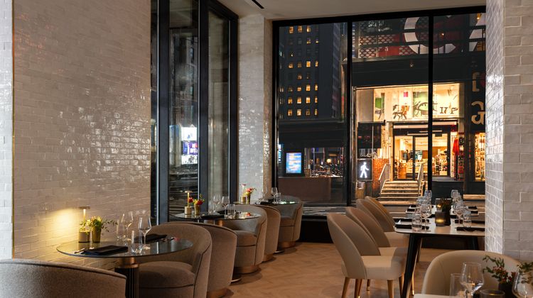 Crowne Plaza Manhattan Times Square Restaurant