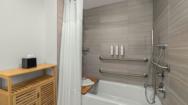 Franklin Marriott Cool Springs Room