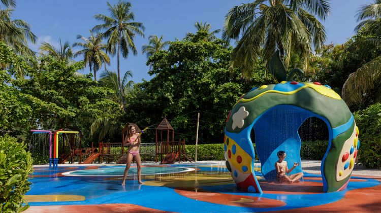 Emerald Maldives Resort & Spa Pool