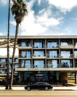 Shore Hotel