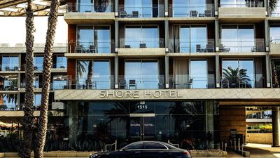 Shore Hotel