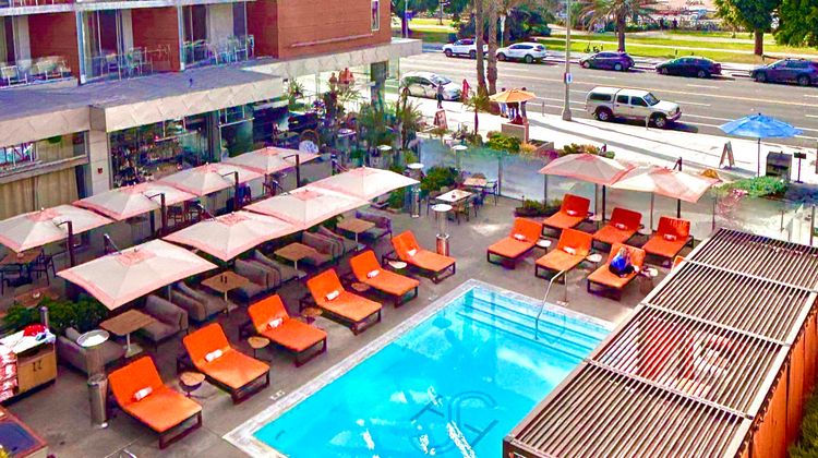 Shore Hotel Pool