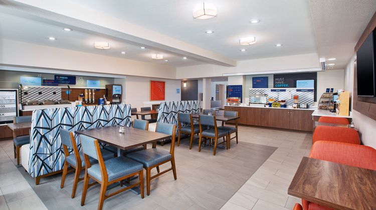 Holiday Inn Express Restaurant