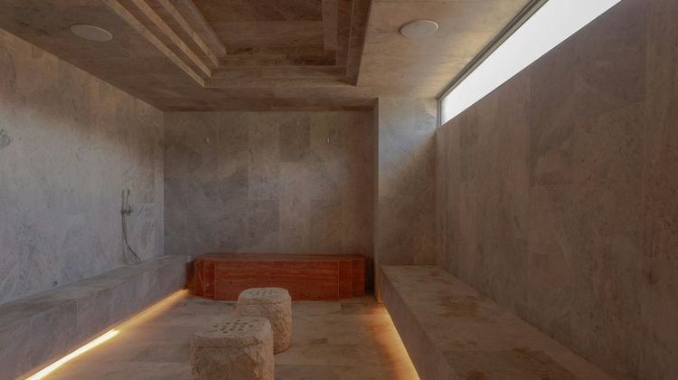 Wake Medellin Spa