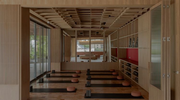 Wake Medellin Health Club