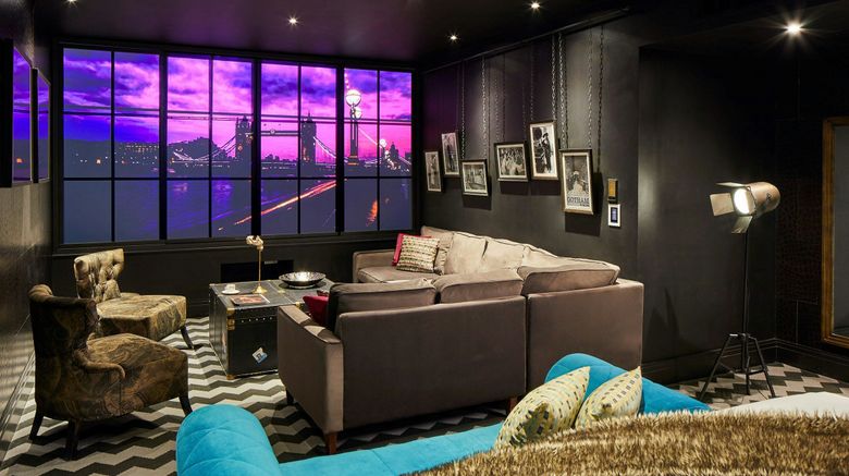 <b>The Rex Suite</b>. Images powered by <a href="https://www.leonardoworldwide.com/" title="Leonardo Worldwide" target="_blank">Leonardo</a>.