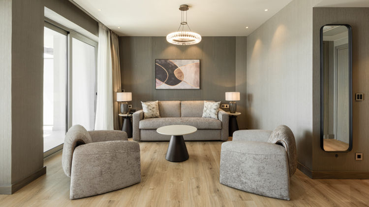 Holiday Inn Thessaloniki Suite