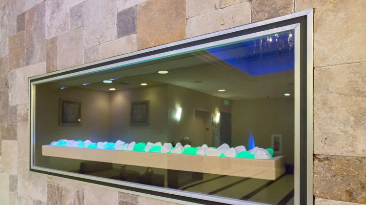 Holiday Inn Express Benicia Lobby