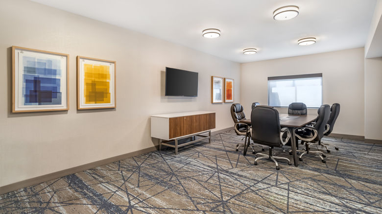 <b>Holiday Inn Express Meeting</b>. Images powered by <a href="https://www.leonardoworldwide.com/" title="Leonardo Worldwide" target="_blank">Leonardo</a>.