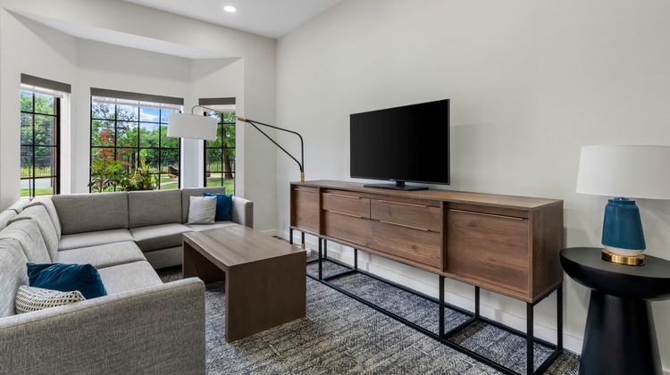 Staybridge Suites Oklahoma City Airport Lobby