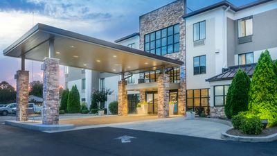 Holiday Inn Express & Suites Fort Payne