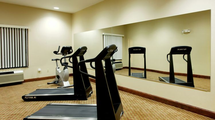 Holiday Inn Express & Suites Sylacauga Health Club