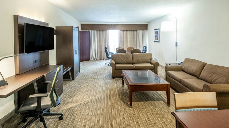 Holiday Inn Express & Suites Fort Payne Suite