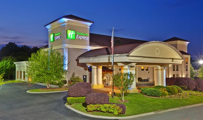Holiday Inn Express Ringgold Exterior