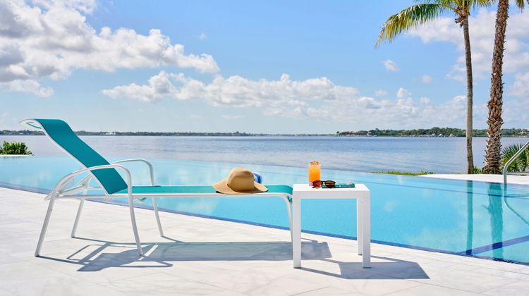Voco Sandpiper All-Inclusive Pool