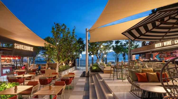 Holiday Inn Pattaya Restaurant