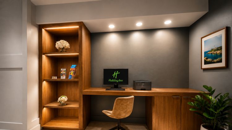Holiday Inn South Kingston Other