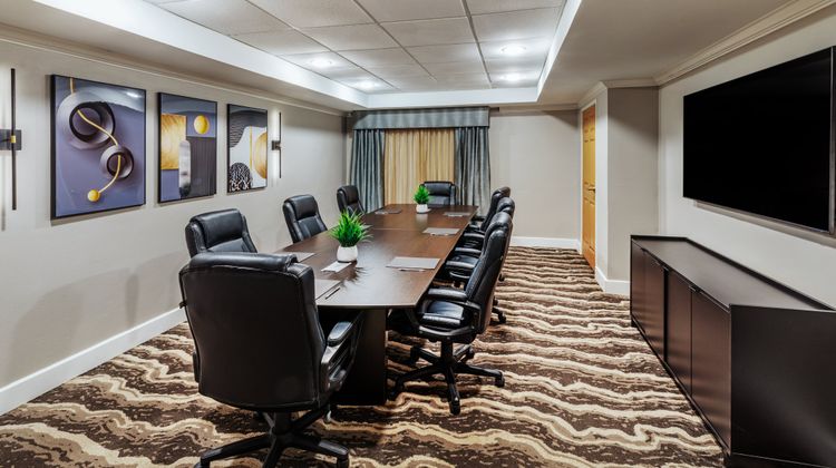 Staybridge Suites Meeting