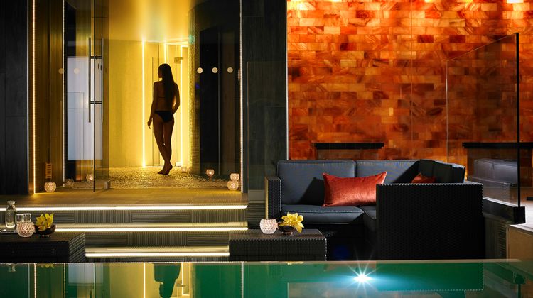 Westport Coast Hotel Pool