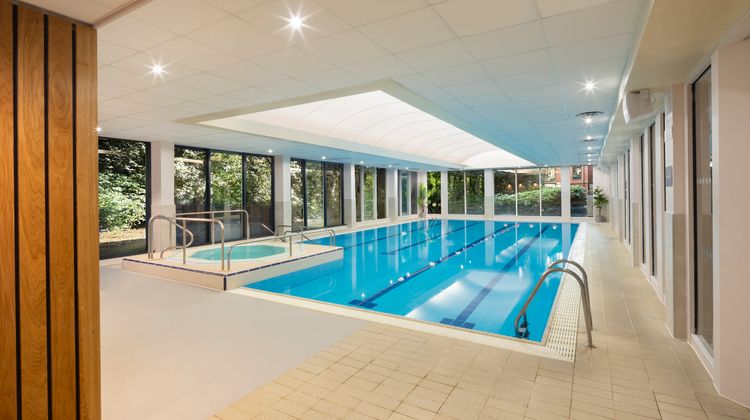 Holiday Inn Hemel Hempstead Pool