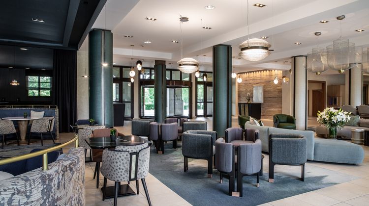 Hotel Paris Marne-la-Vallee Lobby