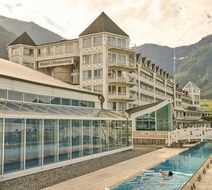 Hotel Ullensvang Exterior