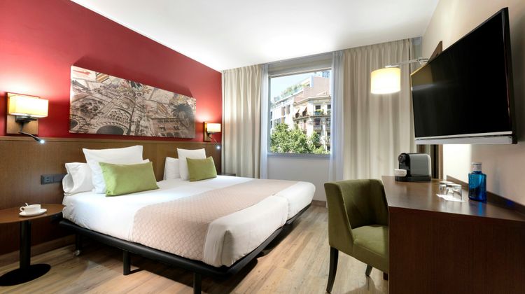 Leonardo Hotel Barcelona Gran Via Room