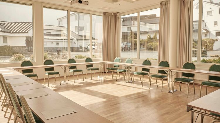 Sola Strand Hotel Meeting