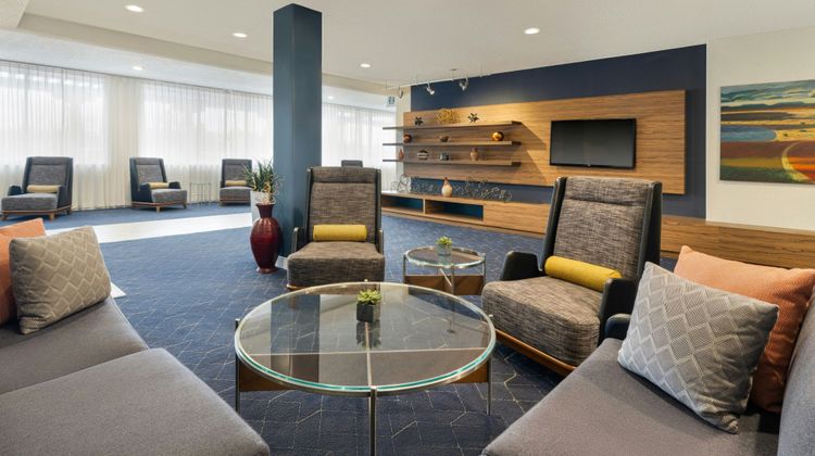 Courtyard by Marriott Santa Fe Lobby
