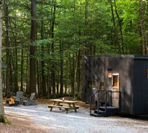 Postcard Cabins Hocking Hills Exterior