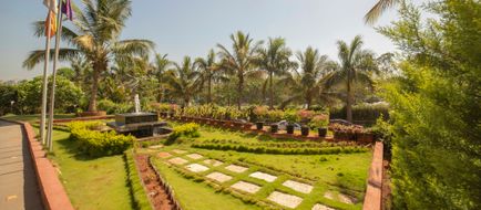 VITS Hotel Pune Exterior