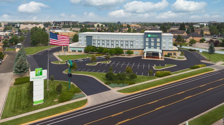 Holiday Inn Exterior