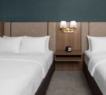 Holiday Inn Room