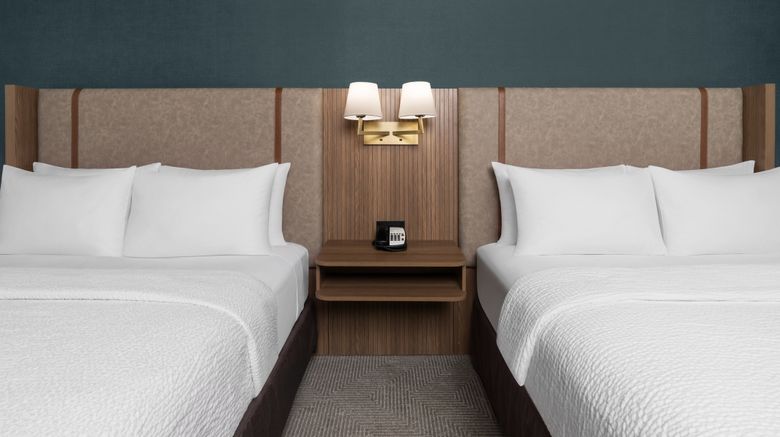 <b>Holiday Inn Room</b>. Images powered by <a href="https://www.leonardoworldwide.com/" title="Leonardo Worldwide" target="_blank">Leonardo</a>.