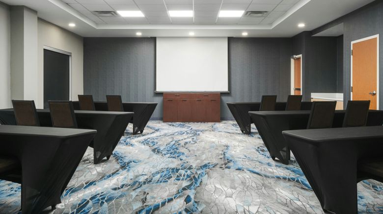 <b>Fairfield Inn & Suites Cleveland Meeting</b>. Images powered by <a href="https://www.leonardoworldwide.com/" title="Leonardo Worldwide" target="_blank">Leonardo</a>.