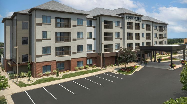 Courtyard Dayton Beavercreek Exterior