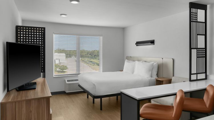 StudioRes by Marriott Fayetteville West Room