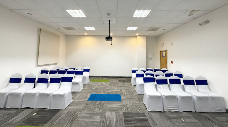 Holiday Inn Express Managua Spa
