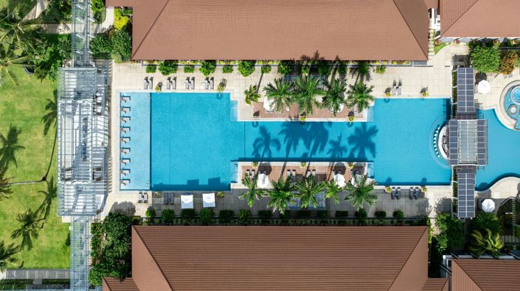 Four Points by Sheraton Pool