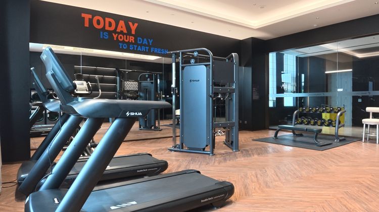 Holiday Inn Express Linyi Riverside Health Club