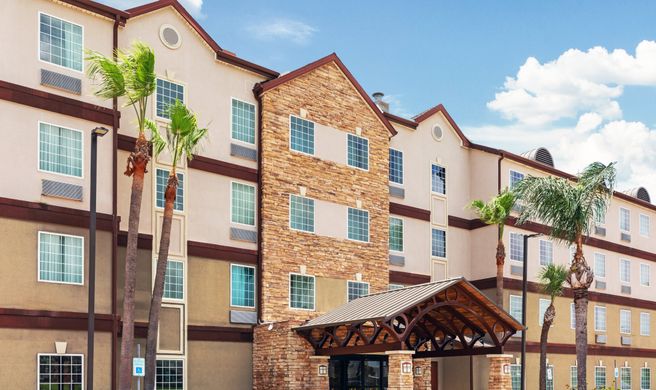 Staybridge Suites Exterior