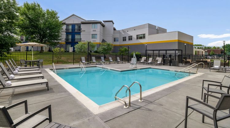 Residence Inn King of Prussia Pool