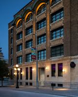 Moxy Ottawa Downtown