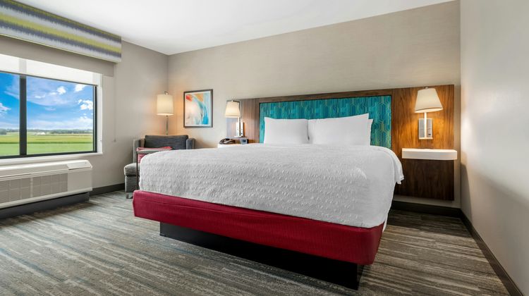 Hampton Inn & Suites Pekin Peoria Area Room