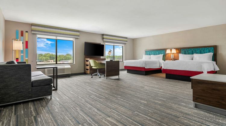 Hampton Inn & Suites Pekin Peoria Area Room