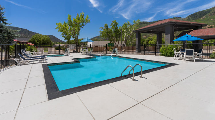 Holiday Inn Express Glenwood Springs Pool