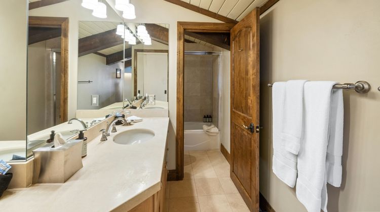 The Lodge at Vail Room
