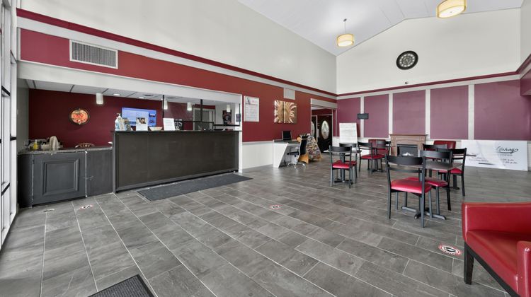 Red Roof Inn Marion, VA Lobby