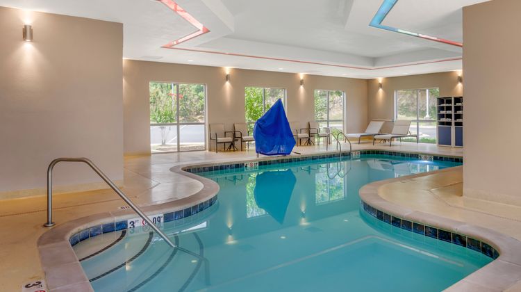 Holiday Inn Express Hot Springs South Pool